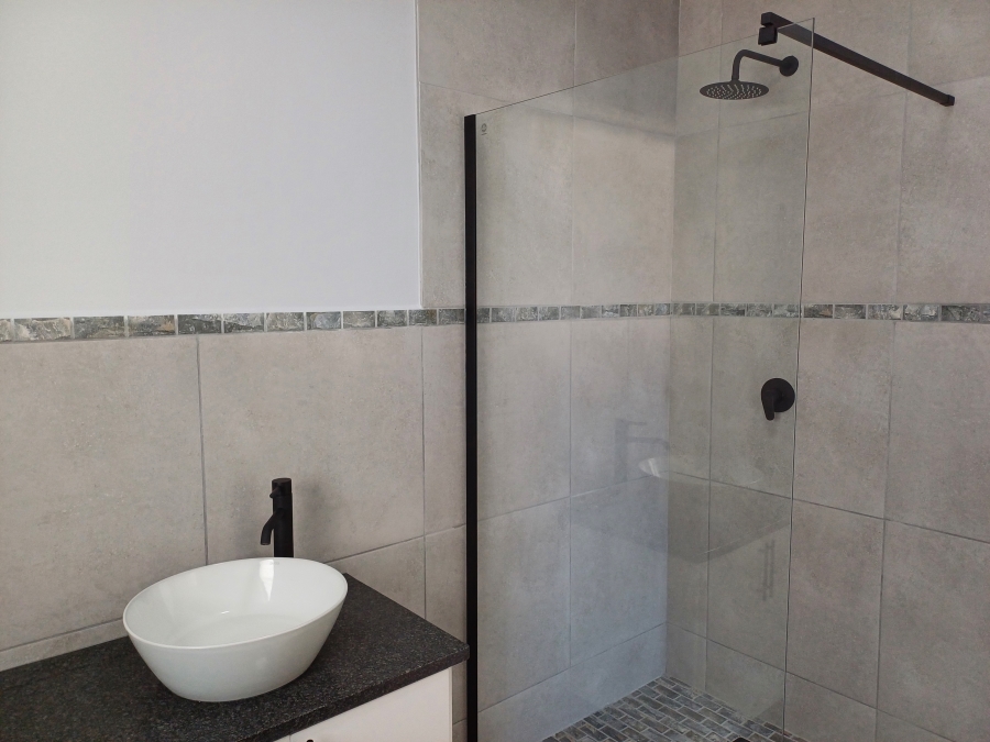 3 Bedroom Property for Sale in Sandy Point Western Cape